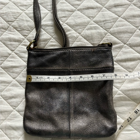 Fossil distressed silver brown crossbody bag Used - Picture 5 of 7